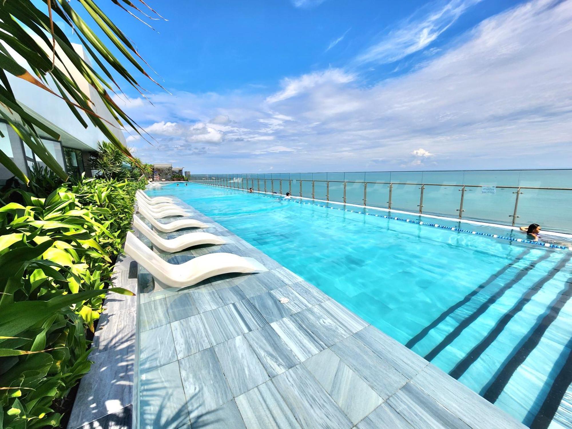 Ferienwohnung Dua'S House - The SóNg Vung Tau, Sky Pool & Gym Exterior foto