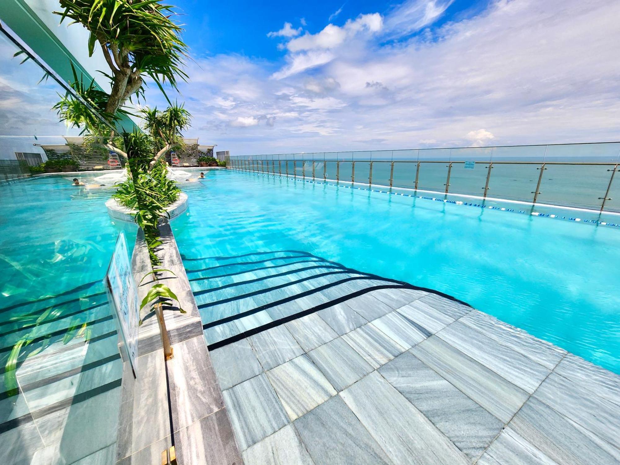 Ferienwohnung Dua'S House - The SóNg Vung Tau, Sky Pool & Gym Exterior foto