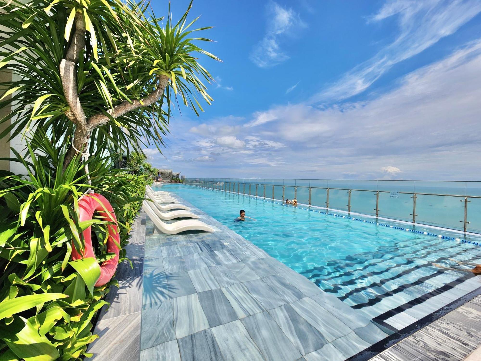 Ferienwohnung Dua'S House - The SóNg Vung Tau, Sky Pool & Gym Exterior foto